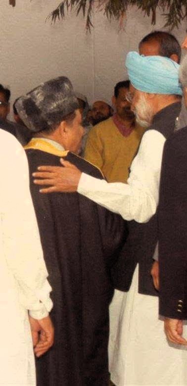 A warm greeting with former Prime Minister Manmohan Singh